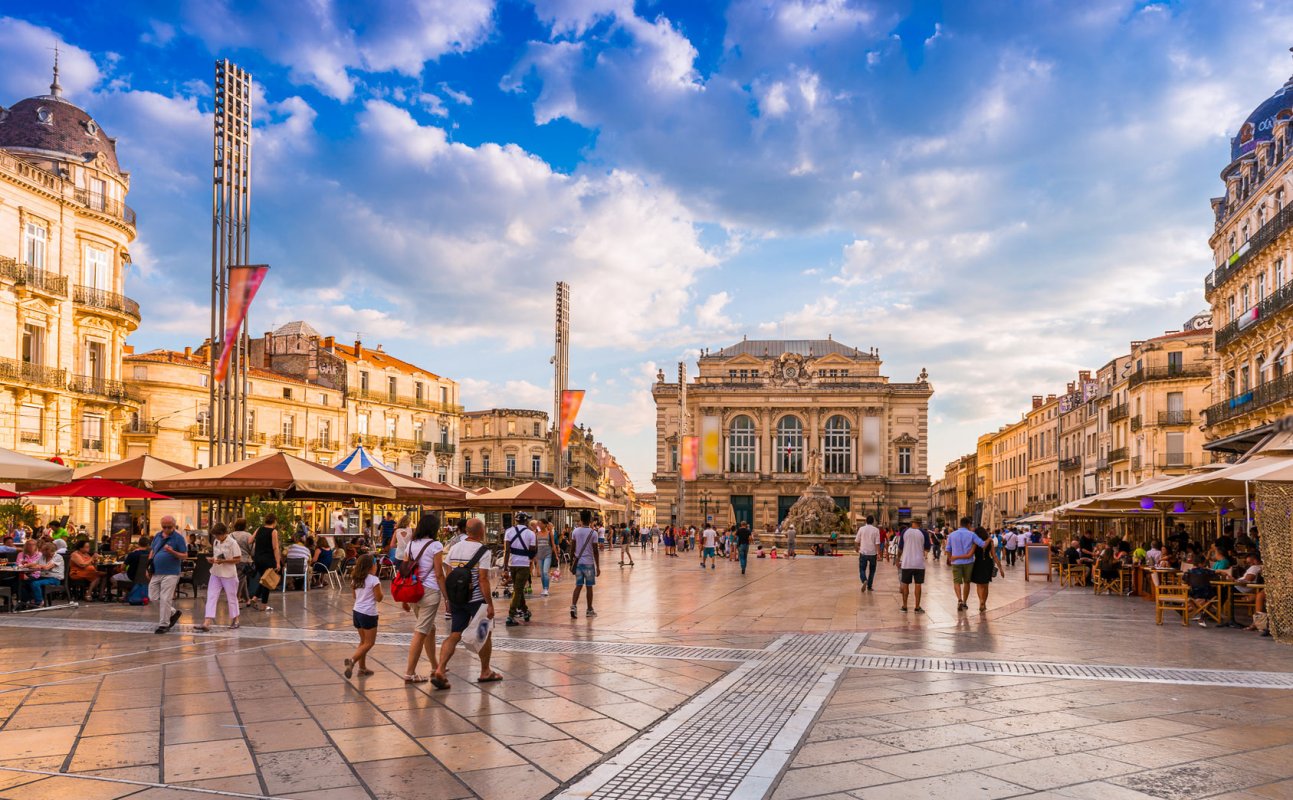 Dive into the timeless elegance of France, amidst its picturesque alleys, exquisite cuisine, and rich heritage.