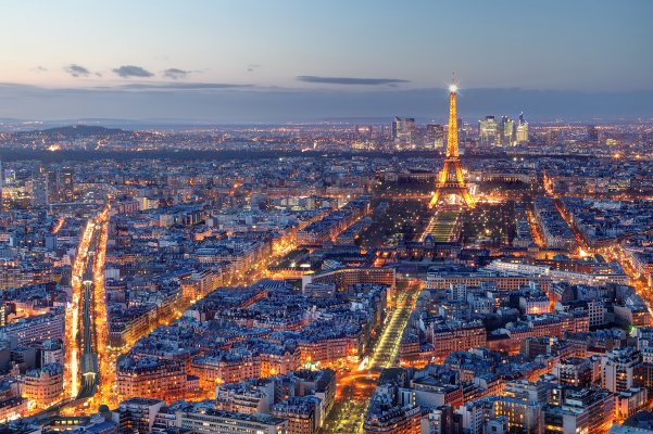 Paris - Entdecken Sie die Stadt der Lichter zwischen Eleganz und Wunder.