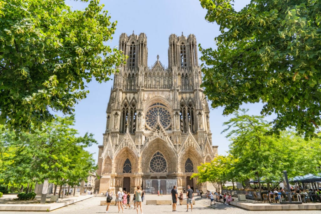 Dive into the timeless elegance of France, amidst its picturesque alleys, exquisite cuisine, and rich heritage.