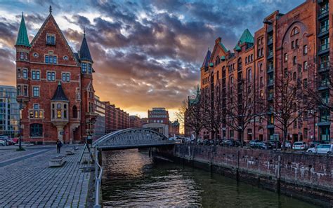 Speicherstadt & HafenCity