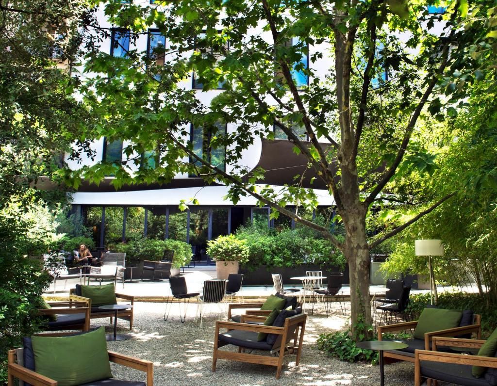 Alma Barcelona is set in an attractive building just off Barcelona’s Passeig de Gràcia.