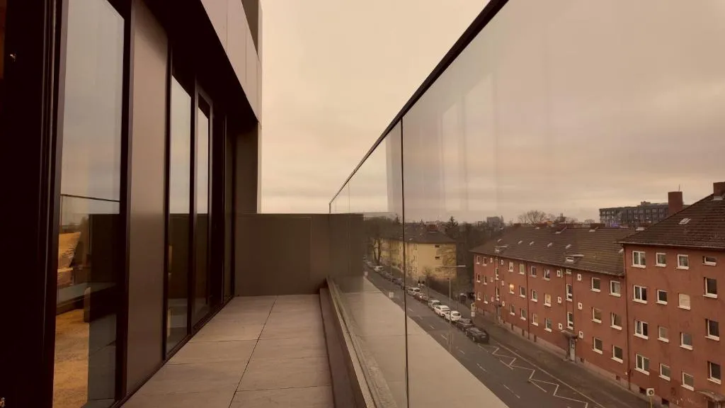 Photo 74/115