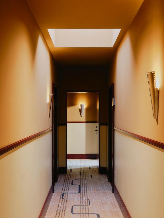 Photo 35/47