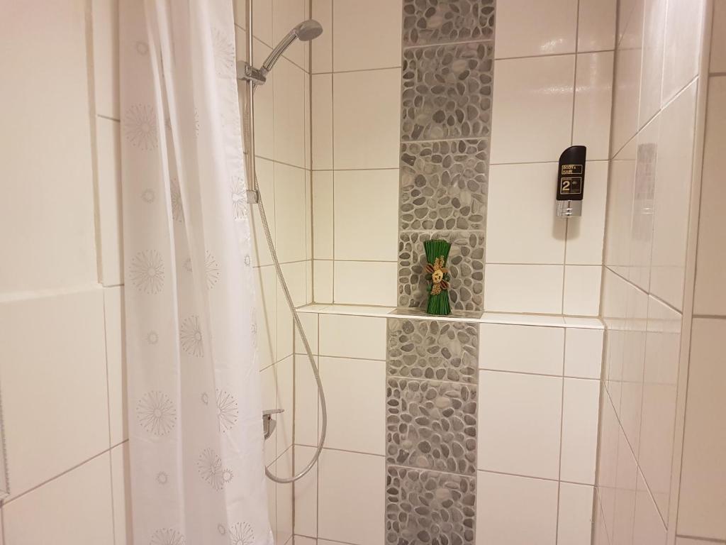 Photo 29/45