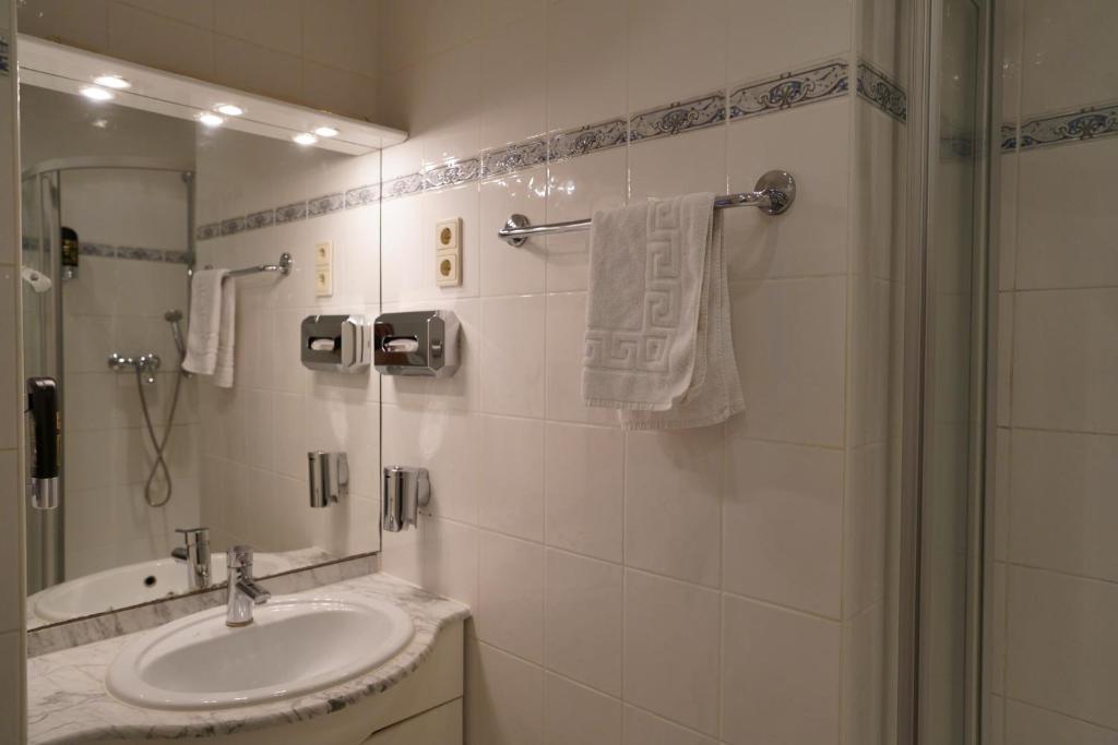 Photo 9/50