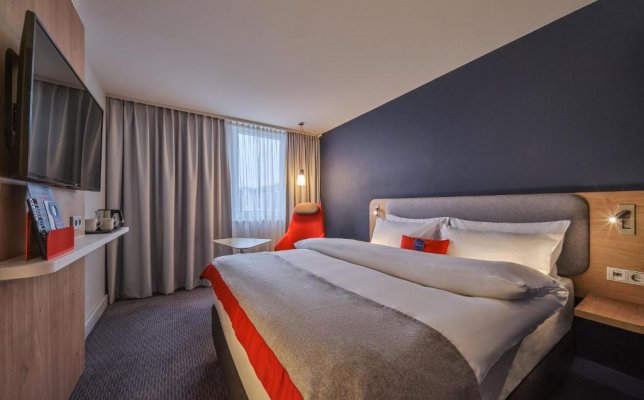Holiday Inn Express Berlin City Centre by IHG, Berlin