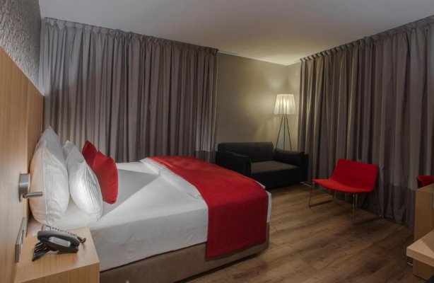 Ocak Hotel, Berlin