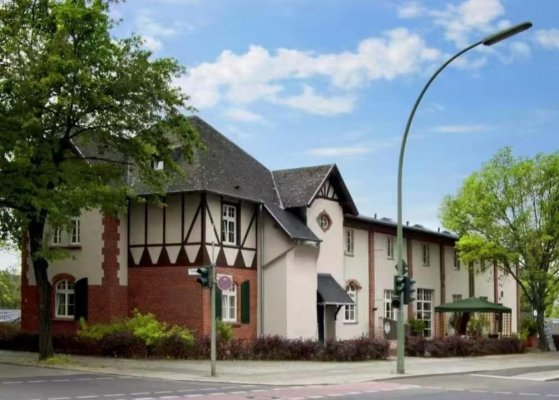 Perle Hotel, Berlin