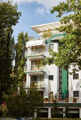 Bernstein Hotel Villa Kastania, Berlin