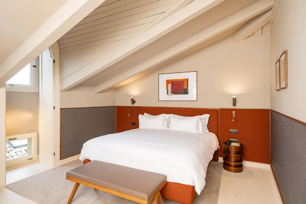 Situado en el barrio de Saragozza de Bolonia, el Hotel Brun se encuentra a 600 metros de Quadrilatero Bologna, a 700 metros de Santa Maria della Vita y...