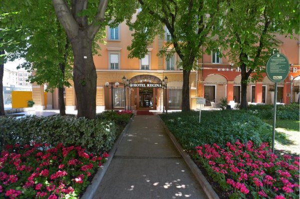Zanhotel Regina, Bologna