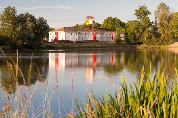 The Originals Access, Hôtel Bordeaux Lac, Bruges