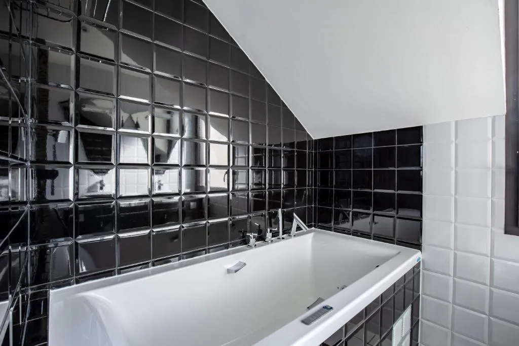 Photo 7/53