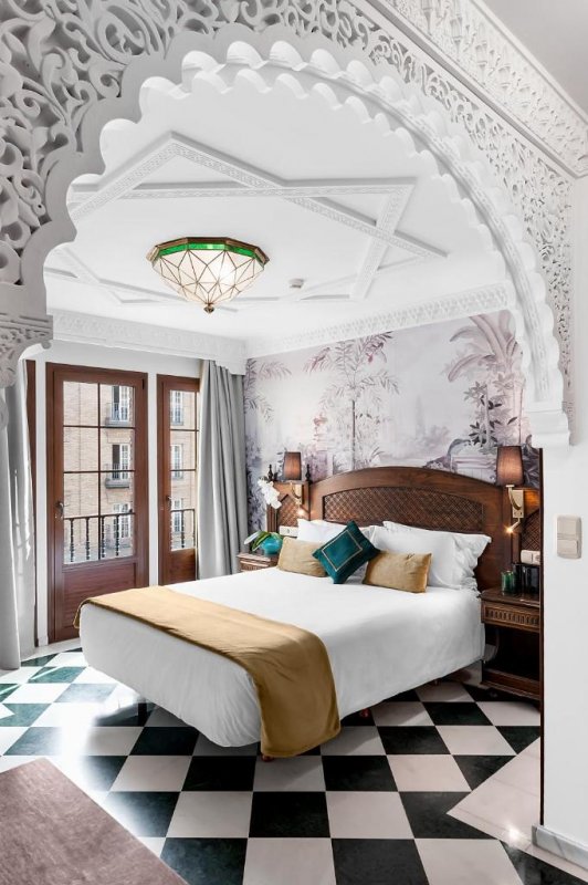 Offering rooms with balconies, Hotel Boutique LAS ALMENAS is located within 10 minutes’ walk of Granada Cathedral. It features free WiFi.