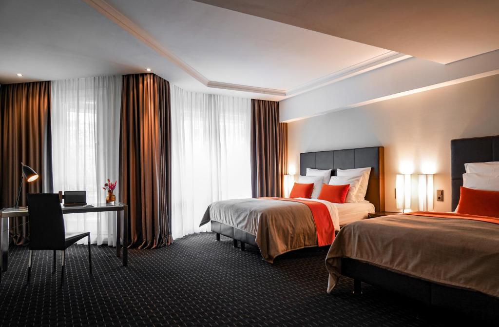 This design hotel offers spacious accommodation, parking nearby and a small spa area.