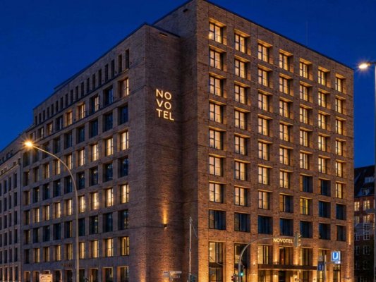 Novotel Hamburg Central Station, Hamburg