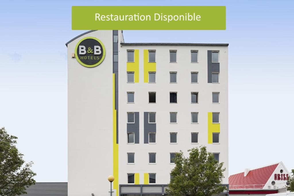 Located in Vénissieux, B&B Lyon Vénissieux is a hotel with free WiFi access. The Stade de Gerland and Park Parilly are both 3.5 km away.