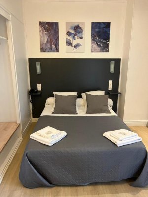 Hotel Du Dauphiné, Lyon