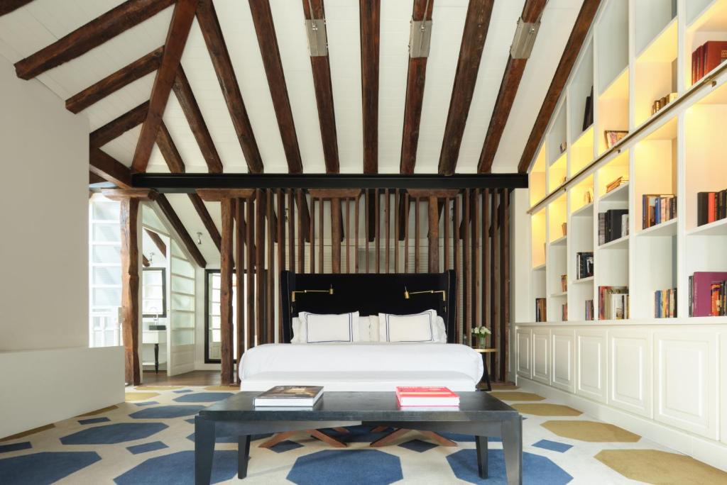 Solo tu Boutique Hotel Madrid è un hotel boutique a 4 stelle situato in un palazzo restaurato del XIX secolo.