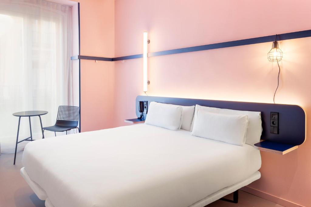 Located right in the historic heart of Madrid, this charming hotel is set in an attractive, 19th-century building in Plaza Santa Cruz, just off the city’s...