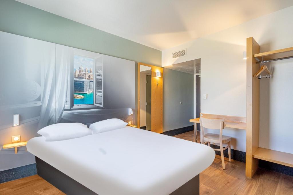 B&B HOTEL Marseille Euromed est un hôtel à Marseille, à 2,3 km du Vieux Port de Marseille.