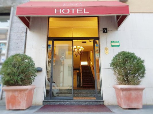Hotel Boston, Milan