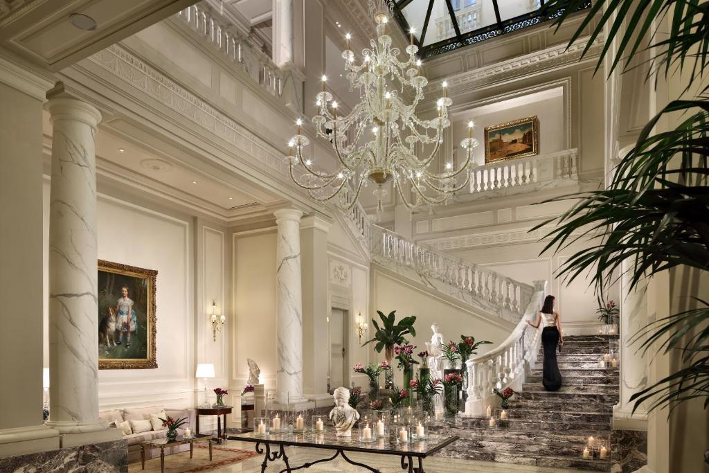 Palazzo Parigi Hotel & Grand Spa - LHW is in the heart of Milan's fashion district.