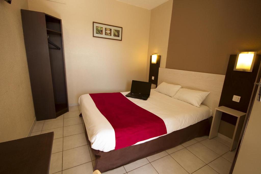 Il Brit Hotel Essentiel Sète / Balaruc si trova a Balaruc-le-Vieux, a soli 10 minuti di auto da Sète e dalle sue spiagge.