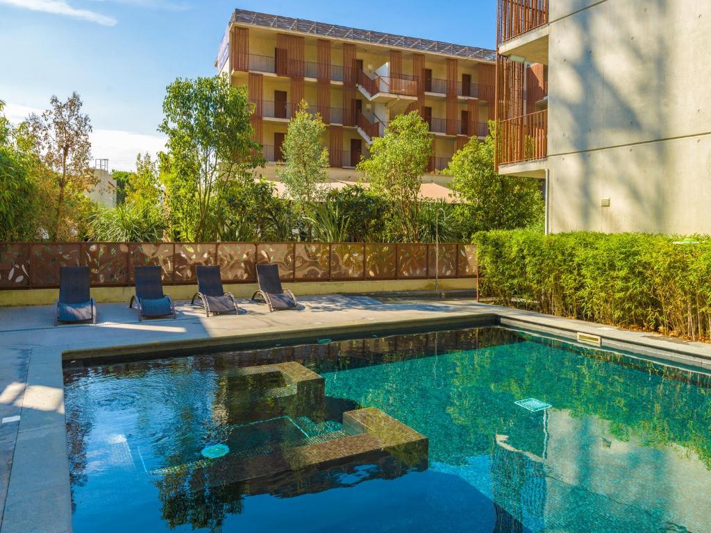 Situato nel quartiere Millénaire di Montpellier, il Lagrange Aparthotel Montpellier Millénaire offre sistemazioni a ristorazione indipendente a 2 minuti a piedi dalla...