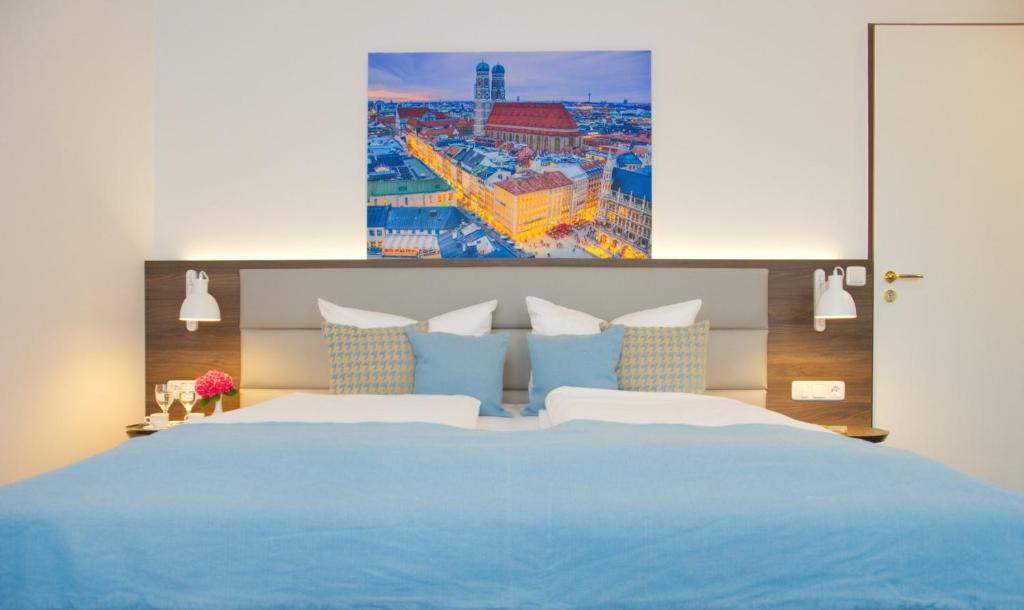 Lizz Hotel Munich, Munich
