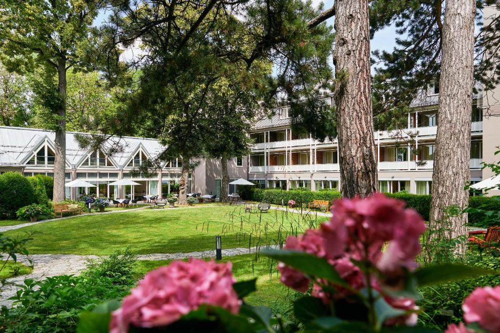 Parkhotel Rothof, Munich