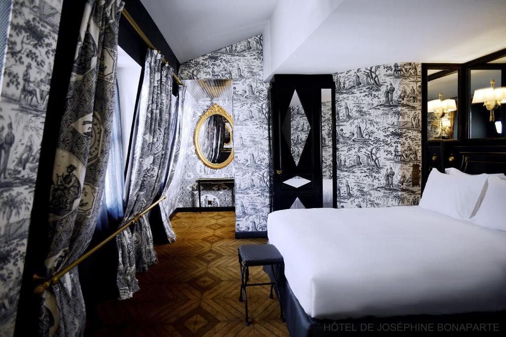 Set in a 17th-century convent, this hotel is located in the heart of the historical Marais district in central Paris.