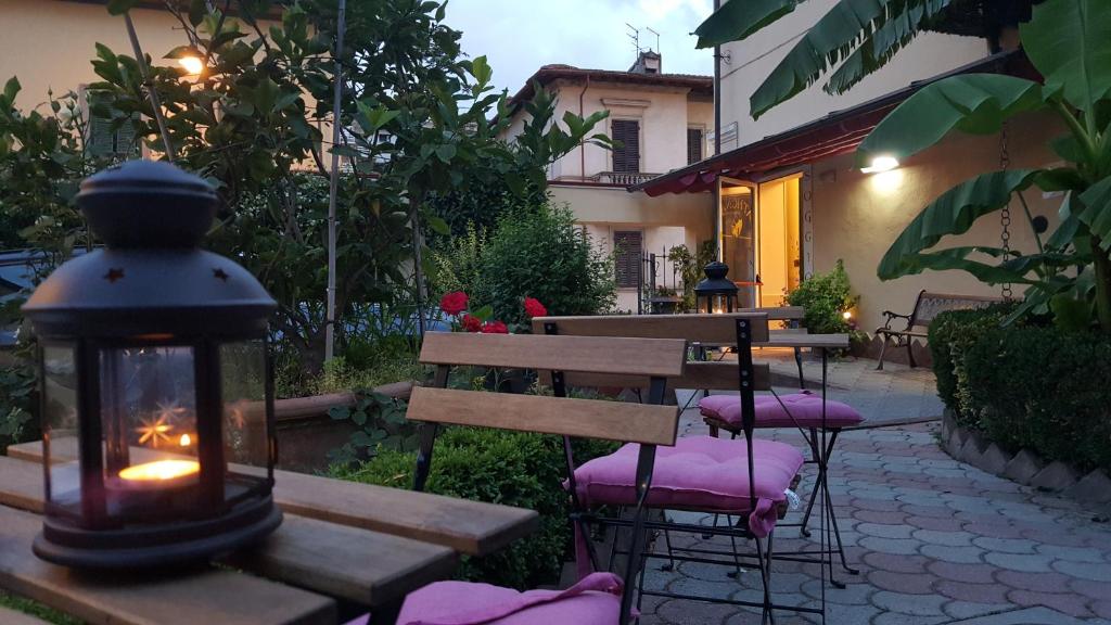 Hotel Soggiorno Athena liegt nur 300 m vom berühmten Leaning Tower von Pisa entfernt.