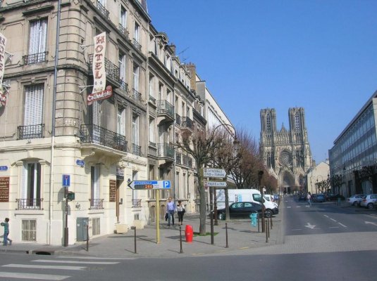 Hôtel De La Cathédrale, Reims
