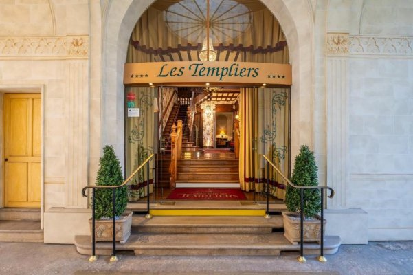 Grand Hôtel Des Templiers, Reims