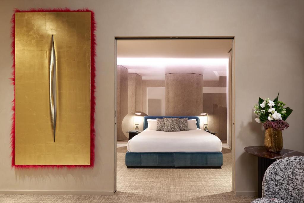 Borghese Contemporânea Hotel, renovado nesta primavera de 2023, está situado no coração da histórica Roma, no coração da popular área comercial ao redor do espanhol...