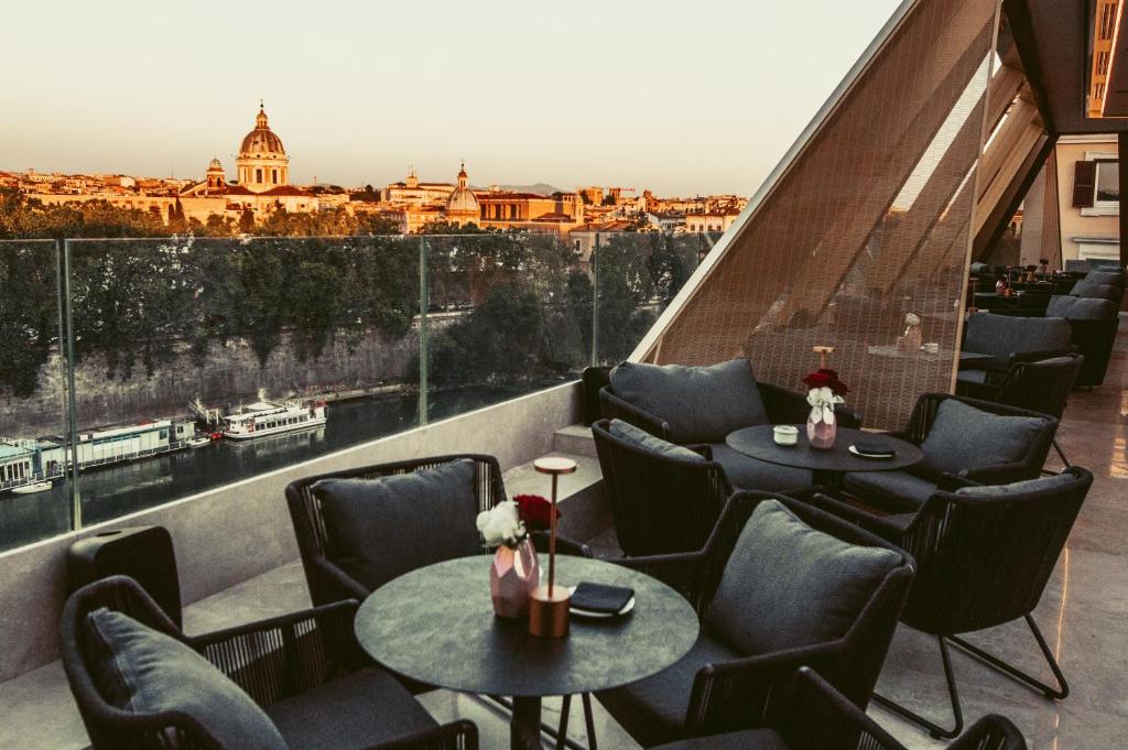 Situated in Rome and with Castel Sant'Angelo reachable within 1.