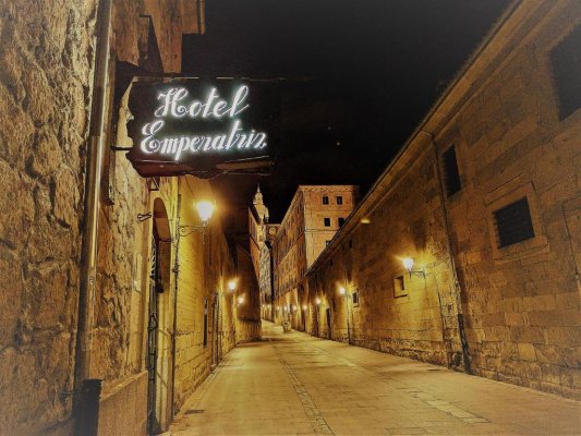 Emperatriz I, Salamanca