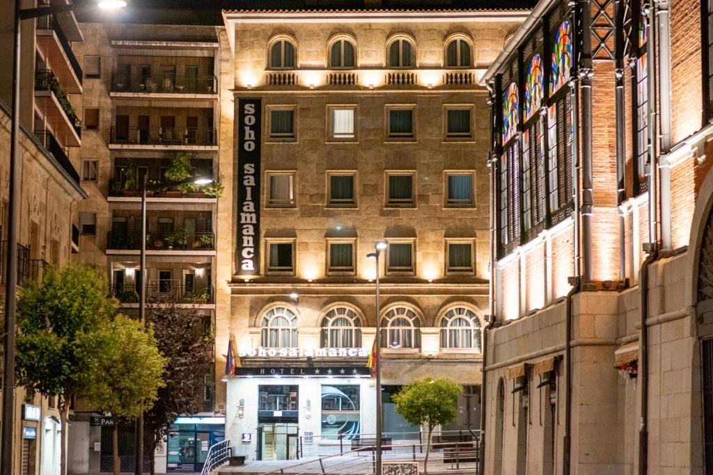 The 4-star Soho Boutique Salamanca is perfectly located in the heart of the historic area of Salamanca.