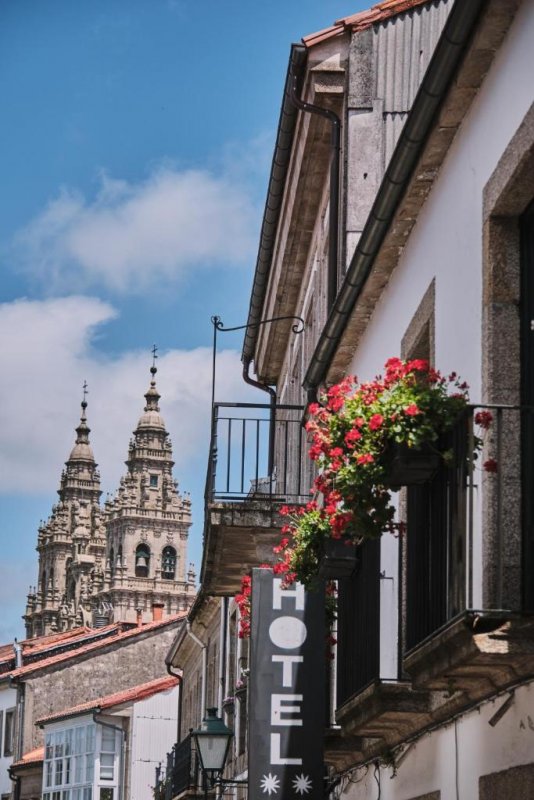 Situated in the heart of Santiago de Compostela, this small, friendly hotel offers some of the city’s most affordable accommodation.