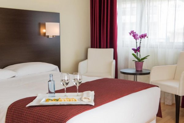 Hotel Santiago Apóstol, Santiago de Compostela