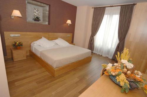 Well placed for visiting both Galicia’s ancient monuments and its stunning coastline, this new hotel provides the perfect place to relax, just 4 km from...