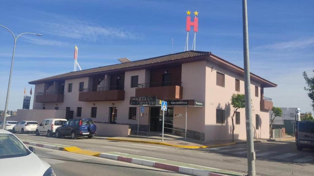 HOTEL NUEVO ESPARTINAS is located in Espartinas, within 13 km of Triana Bridge - Isabel II Bridge and 14 km of Plaza de Armas.