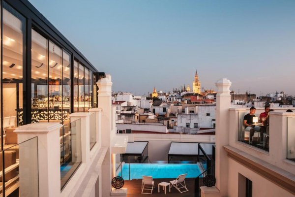 Hotel Unuk, Seville