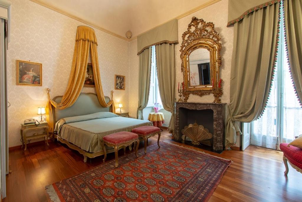 Cel mai vechi hotel din Torino, Hotel Antica Dogana se află în centrul istoric al oraşului. Catedrala Torino şi Palatul Regal sunt la mai puţin de 5 minute de mers pe jos.