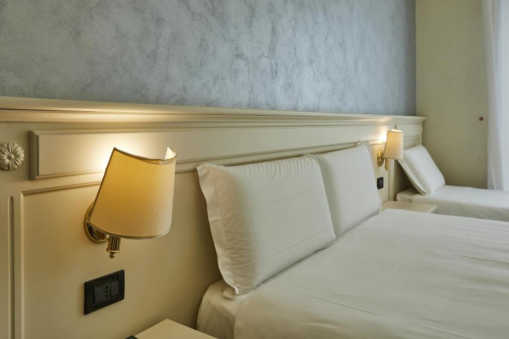 Das Hotel Galimberti liegt 10 Fahrminuten vom Zentrum von Turin entfernt und liegt 1 km vom Bahnhof Stadio Olimpico und dem Bahnhof Turin Lingotto entfernt.