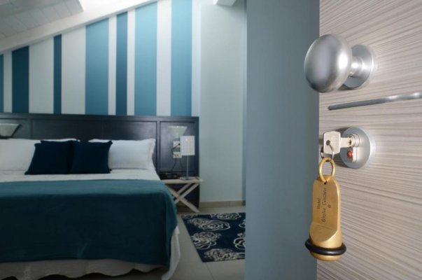 Hotel Giulio Cesare, Turin
