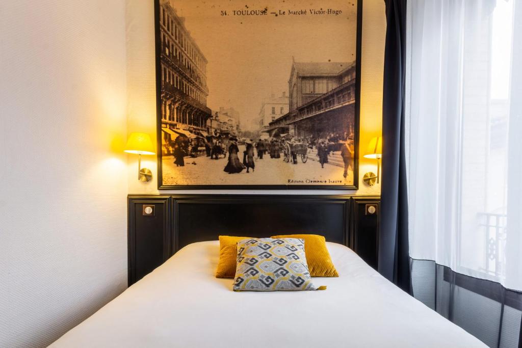 Dating from 1890, Hôtel de France is located in the heart of Toulouse, 5 minutes from Capitole Square, near the Pierre Baudis Congress Centre and 4 km from...