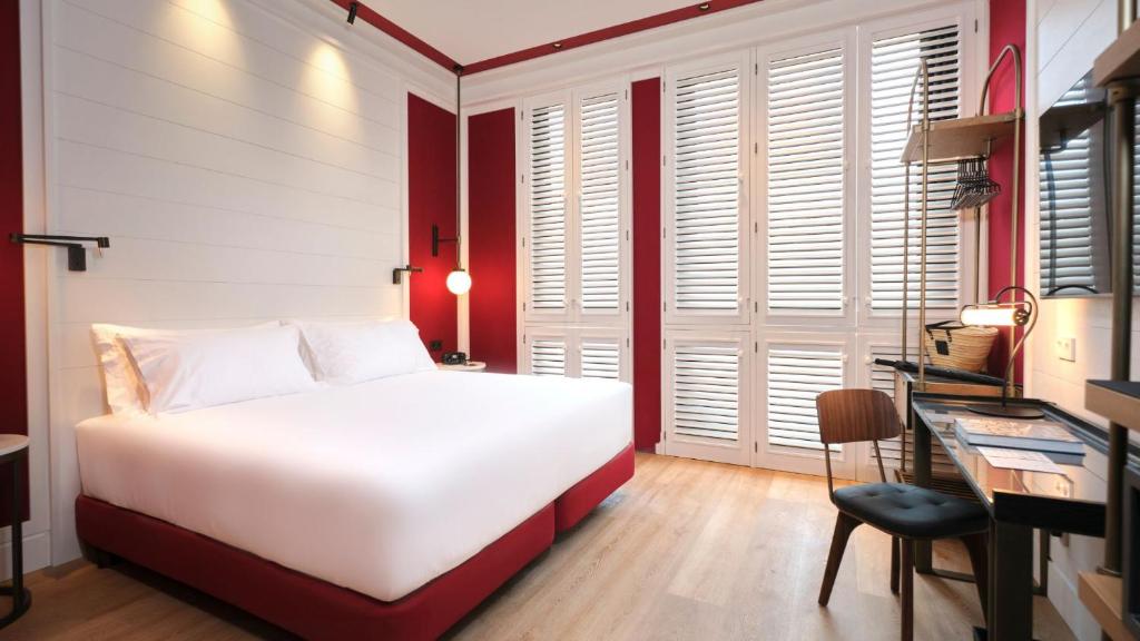 El ESTIMAR Valencia está situado en Valencia y ofrece habitaciones con aire acondicionado, centro de fitness, conexión WiFi gratuita y terraza.