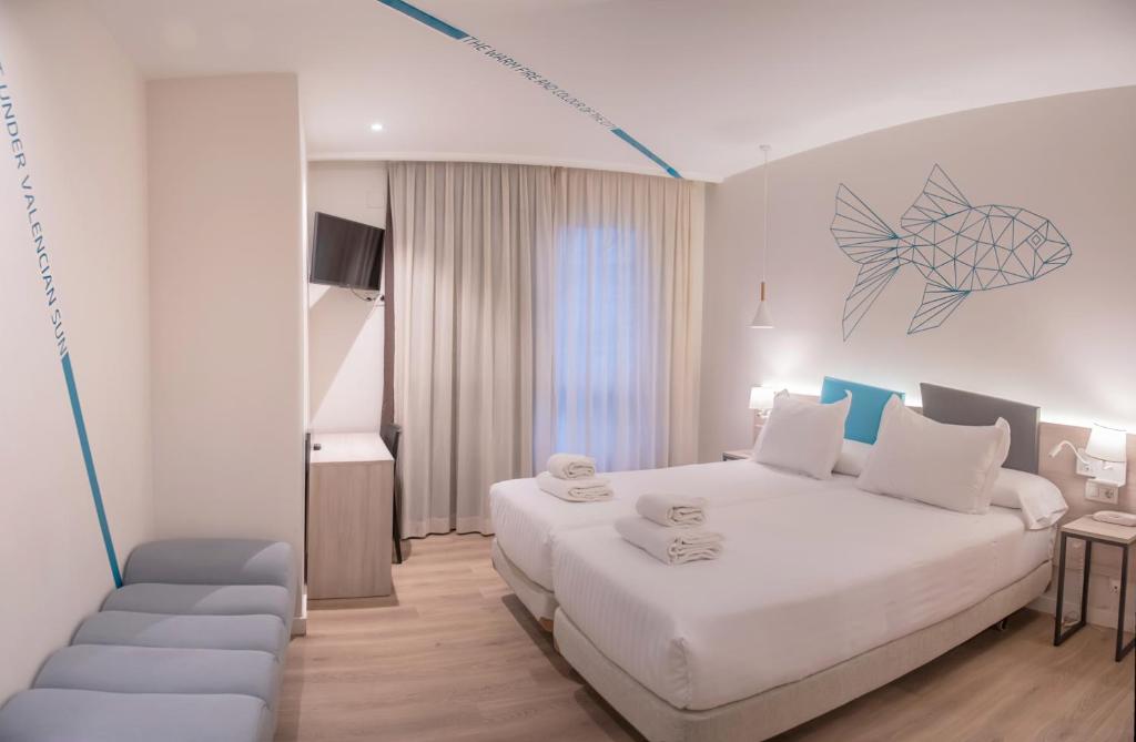 Hotels in Mediterraneo Valencia befindet sich im Stadtzentrum von Valencia, in der Nähe des Rathauses Plaza del Ayuntamiento, dem Bahnhof und dem wichtigsten...